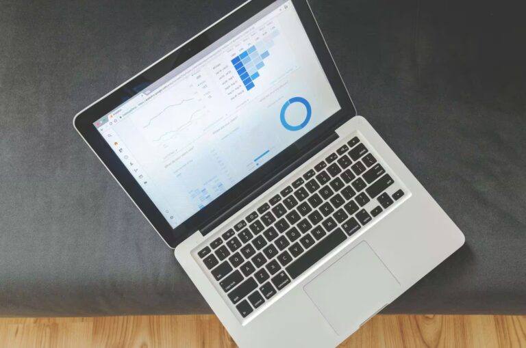 SEO e Intelligenza Artificiale: guida pratica, strumenti utili ed errori da evitare