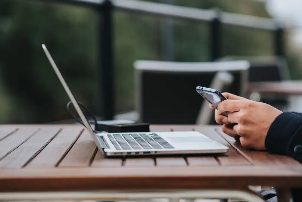 Firma elettronica: davvero pronta per il B2B mobile?